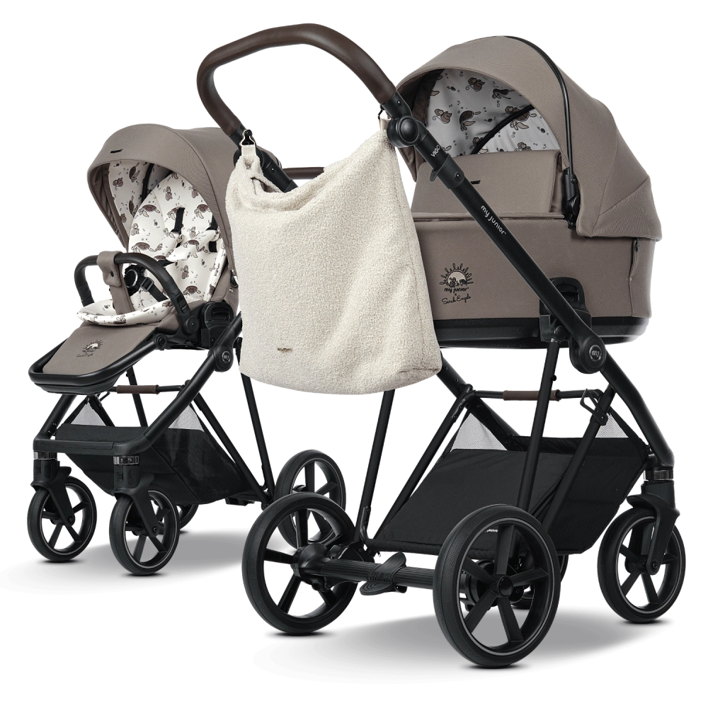 my junior VIGO 2 Hazel Black x Sarah Engels – Erlebe Liebe & Lebenslust mit dem my junior Kinderwagen VIGO 2 Hazel Black x Sarah Engels. XXL-Sonnenverdeck, verstellbare Federung & stilvolles Design für jedes Abenteuer. my junior VIGO 2 Hazel Black x Sarah Engels – Erlebe Liebe & Lebenslust mit dem my junior Kinderwagen VIGO 2 Hazel Black x Sarah Engels. XXL-Sonnenverdeck, verstellbare Federung & stilvolles Design für jedes Abenteuer.