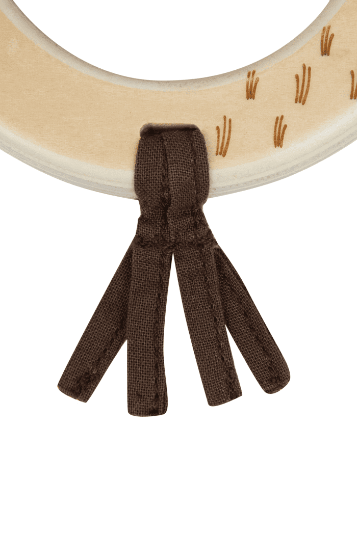 Tiny Love Holzerne Rübenrassel von Garden of Andeventures