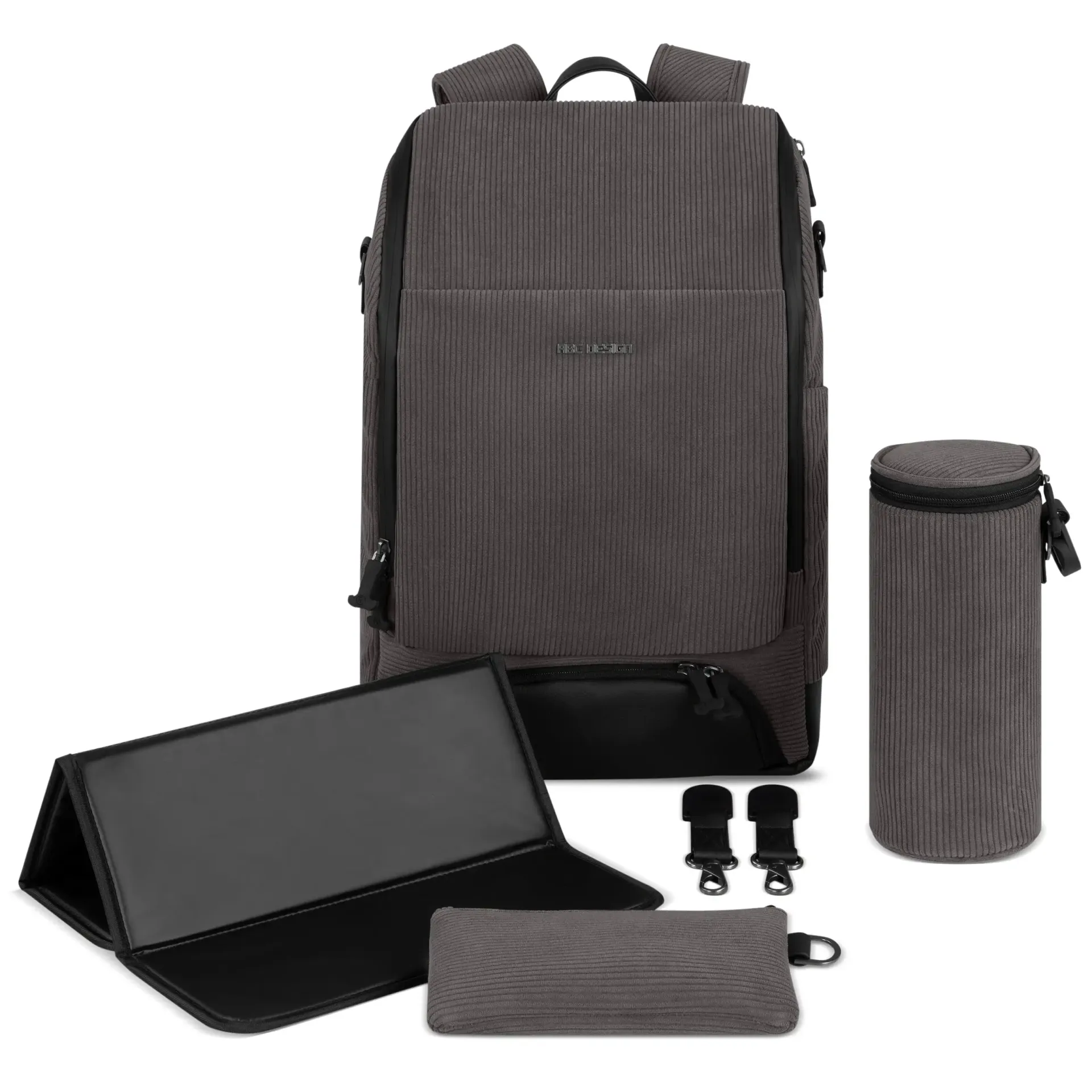 dunkelgrauer wickelrucksack mit schwarzer wickelunterlage dunkelgrauer isoliertasche für getränke kleine tasche und schwarzen kinderwagenaufhänger dunkelgrauer wickelrucksack mit schwarzer wickelunterlage dunkelgrauer isoliertasche für getränke kleine tasche und schwarzen kinderwagenaufhänger