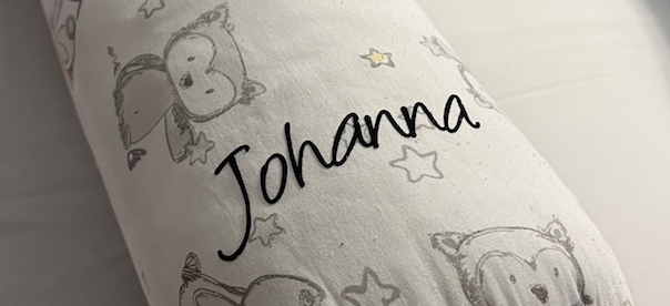 Zöllner personalisiertes Stillkissen Jersey Cotton mit Namen Savanne GrauSchrift 2