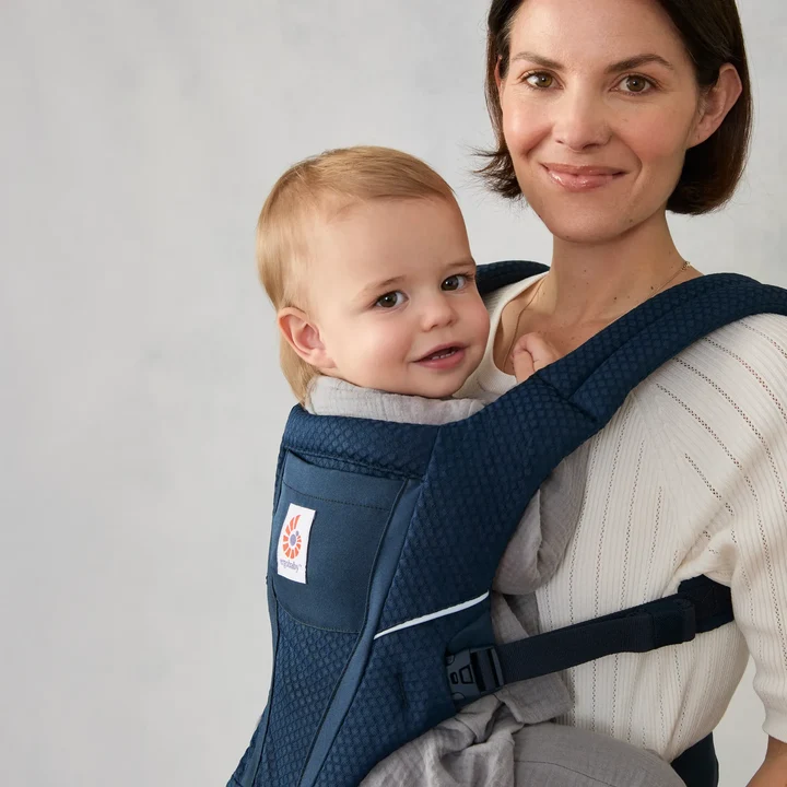 Ergobaby Alta Hüftsitz Babytrage Midnight Blue