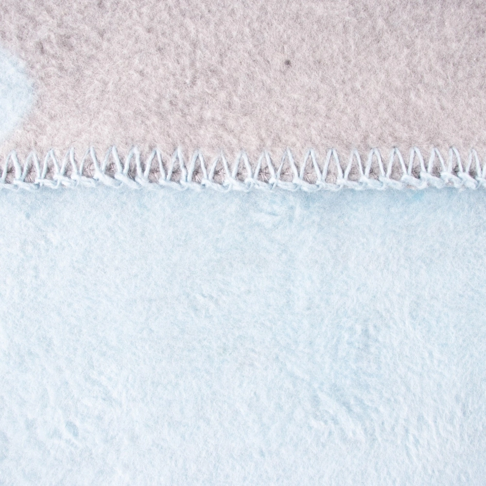 my junior Babydecke Blue Dots Grey