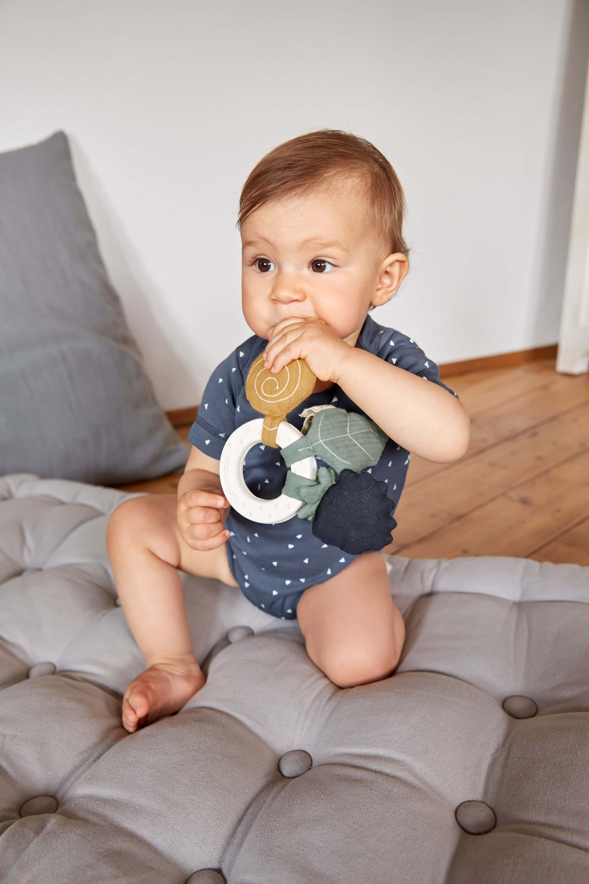Lässig Greifling mit Naturkautschuk Beißhilfe Schnecke Lässig Greifling mit Naturkautschuk Beißhilfe Schnecke
