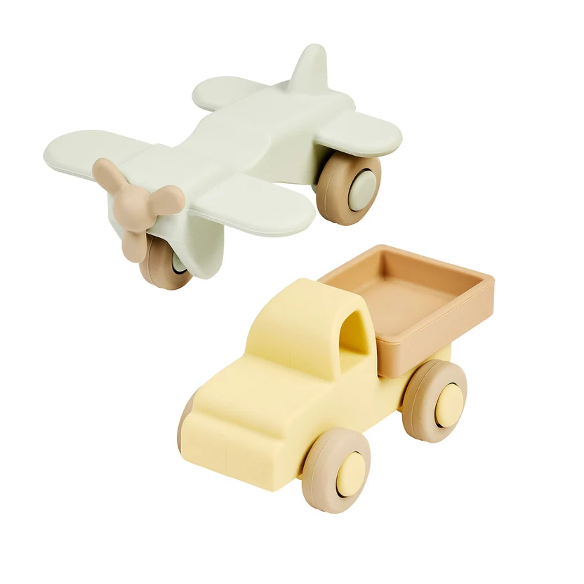Nattou Silikon Lastwagen und Flugzeug