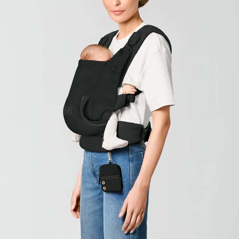 Cybex Laya Babytrage Magic Black