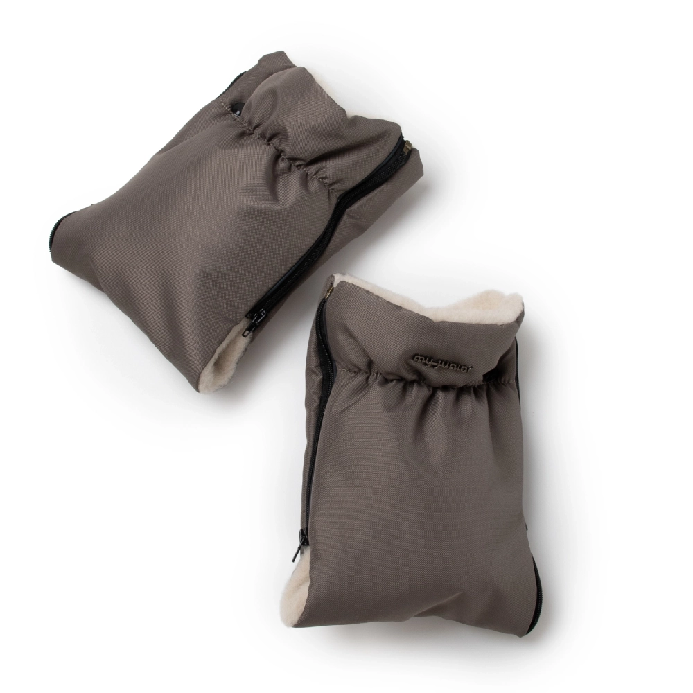 my junior Atelier Signaturewool Handmuff Hazel Harmony