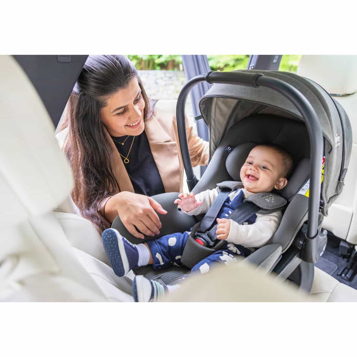 Joie Signature i-Level Pro Babyschale inkl. Base Encore