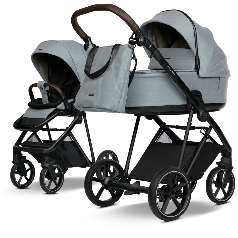 my junior VIGO 2 Kombikinderwagen Calm Grey / Black Matt – Brauner Griff – Entdecke den my junior VIGO 2 Kombikinderwagen Calm Grey / Black Matt Brauner Griff: Allradfederung, unplattbare Reifen & luxuriöser Komfort – für entspannte Fahrten auf jedem Terrain. my junior VIGO 2 Kombikinderwagen Calm Grey / Black Matt – Brauner Griff – Entdecke den my junior VIGO 2 Kombikinderwagen Calm Grey / Black Matt Brauner Griff: Allradfederung, unplattbare Reifen & luxuriöser Komfort – für entspannte Fahrten auf jedem Terrain.