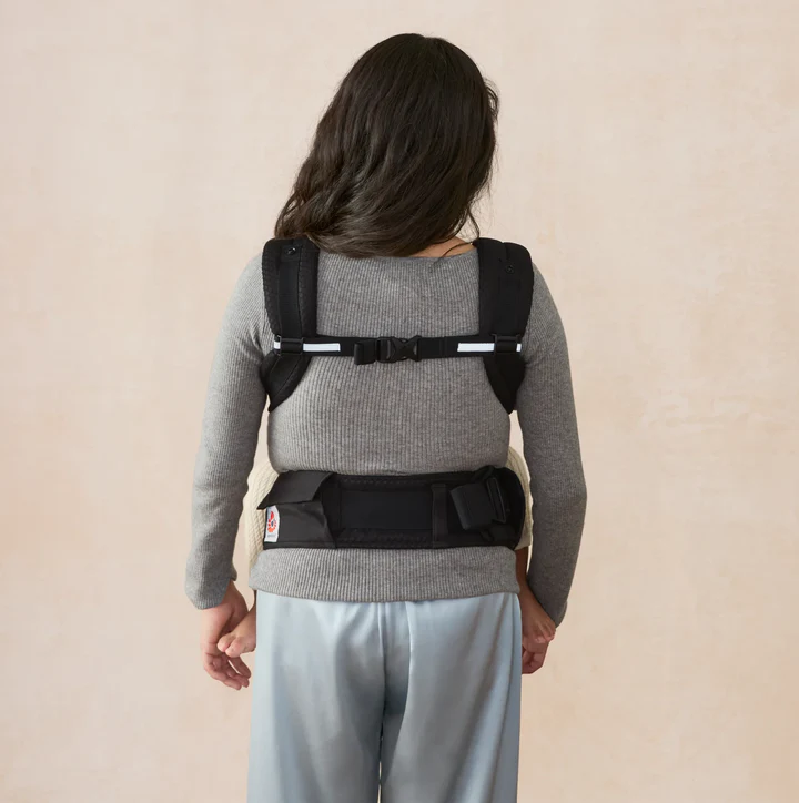 Ergobaby Alta Hüftsitz Babytrage Onyx Black