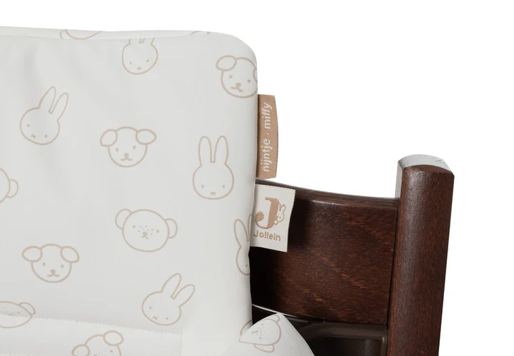 Jollein Sitzverkleinerer für Kinderhochstuhl - Miffy and Friends Jollein Sitzverkleinerer für Kinderhochstuhl - Miffy and Friends
