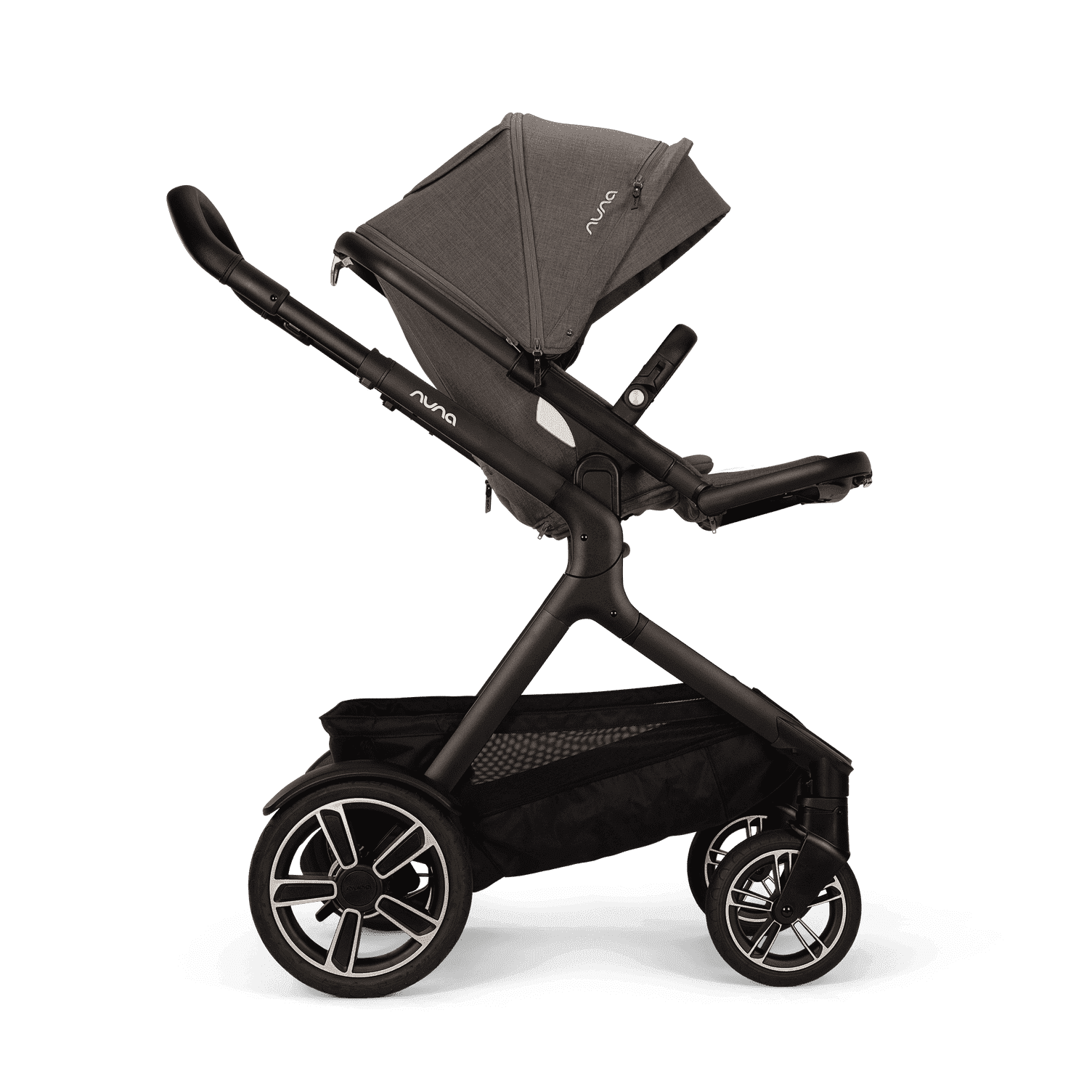 Nuna DEMI next Sportwagen Thunder