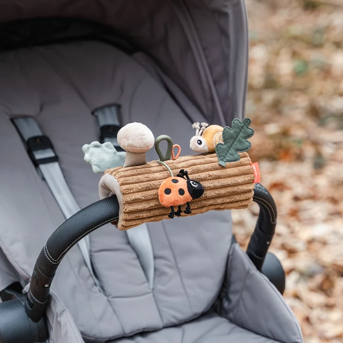 Done by Deer Motorikspielzeug für Kinderwagen – Tiny Trails