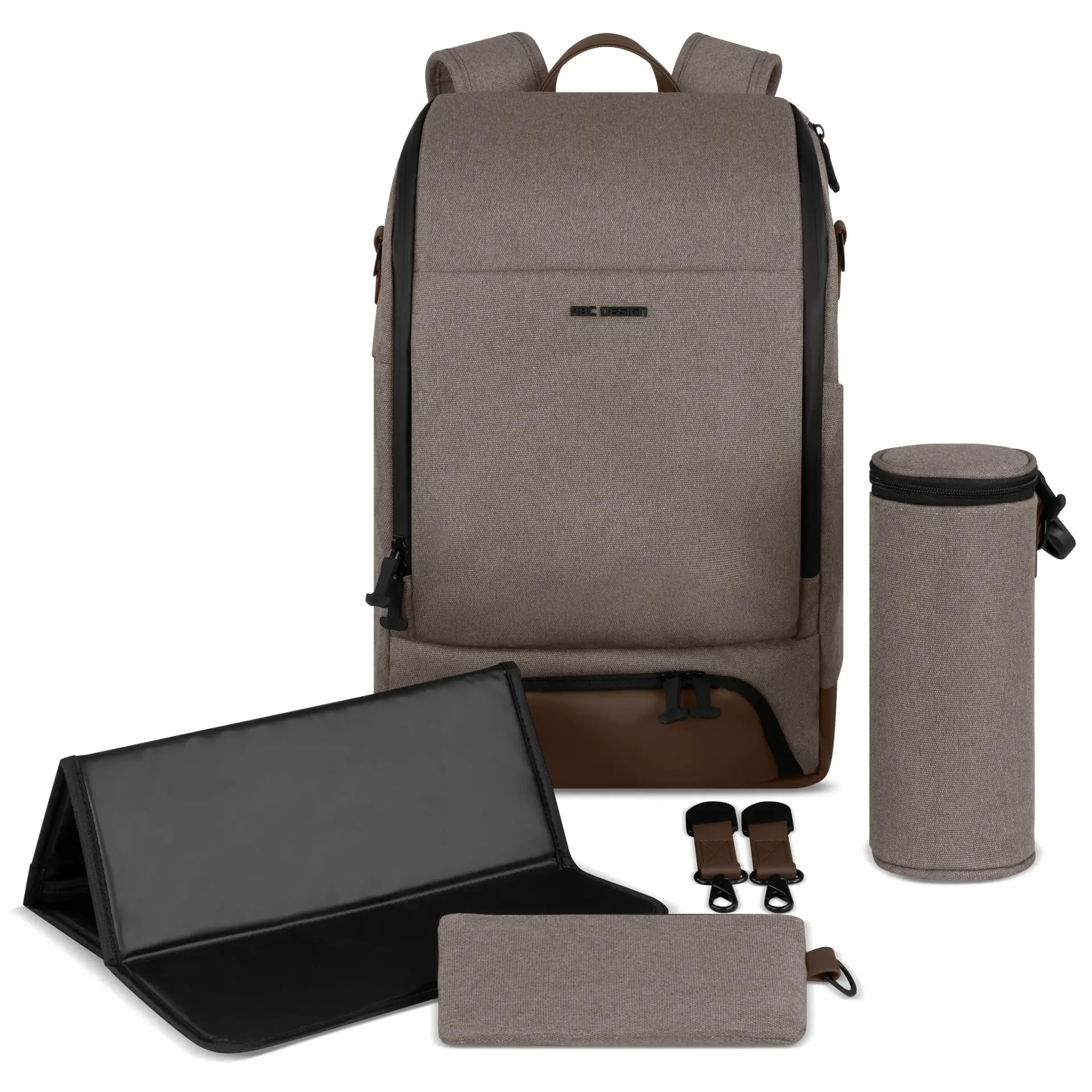 hellbrauner wickelrucksack mit schwarzer wickelunterlage brauner isoliertasche für getränke kleine tasche und schwarzen kinderwagenaufhänger hellbrauner wickelrucksack mit schwarzer wickelunterlage brauner isoliertasche für getränke kleine tasche und schwarzen kinderwagenaufhänger