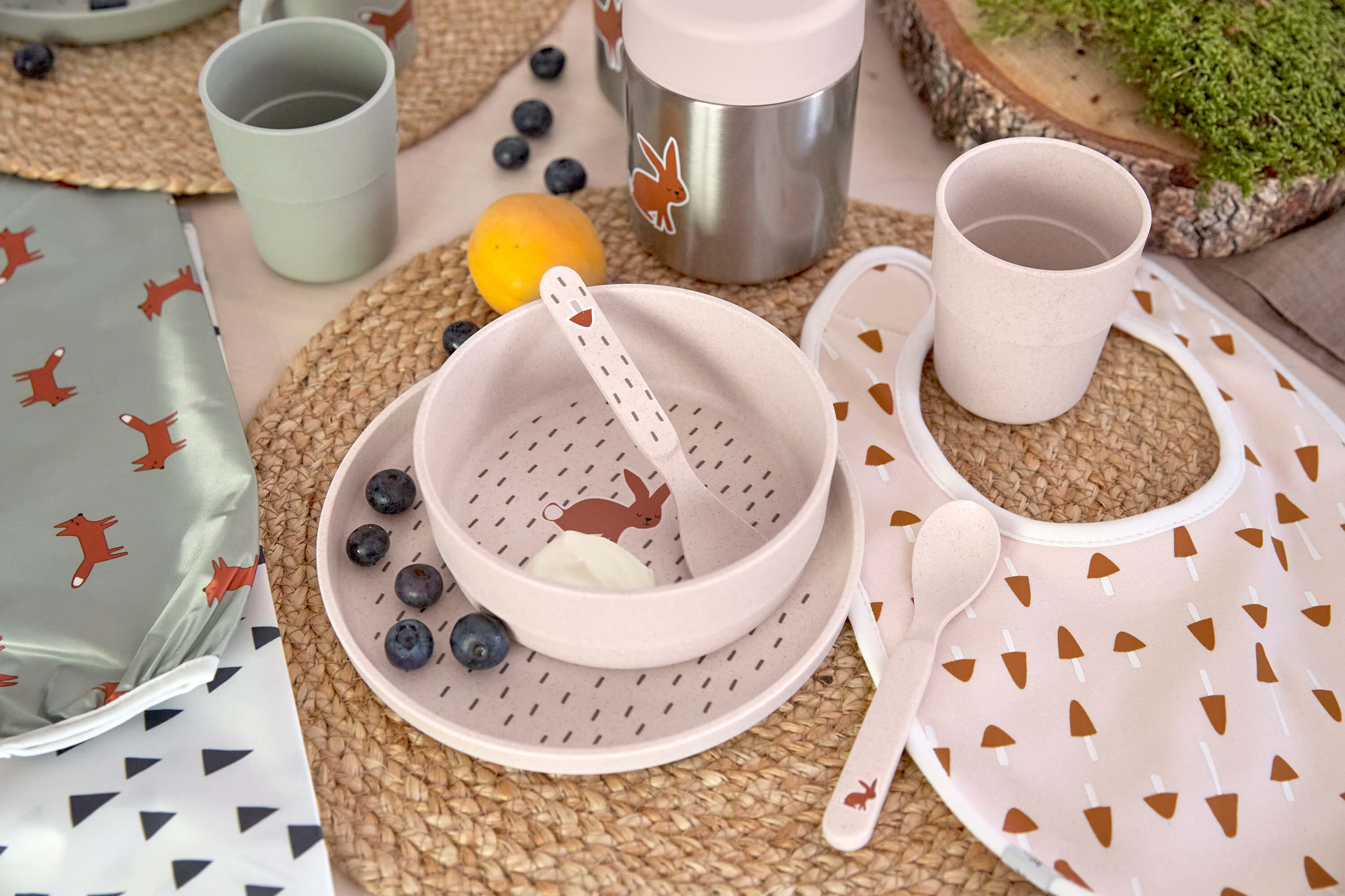 Lässig Kindergeschirr Set (Teller - Schüssel - Becher - Löffel) - Little Forest Rabbit