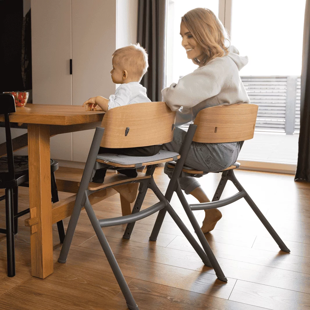 Kinderkraft Hochstuhl LIVY mit CALMEE Wippe Kinderkraft Hochstuhl LIVY mit CALMEE Wippe