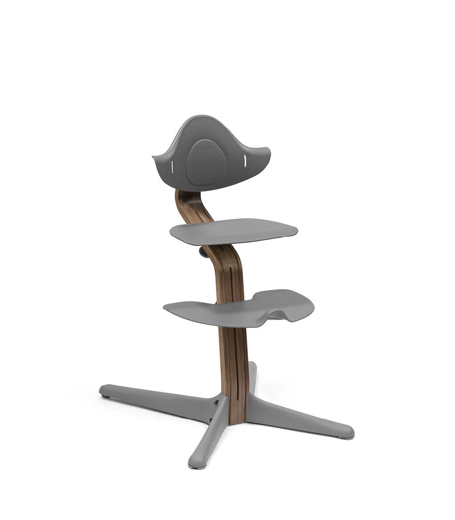 Stokke Nomi Hochstuhl - Walnuss-grau Stokke Nomi Hochstuhl - Walnuss-grau