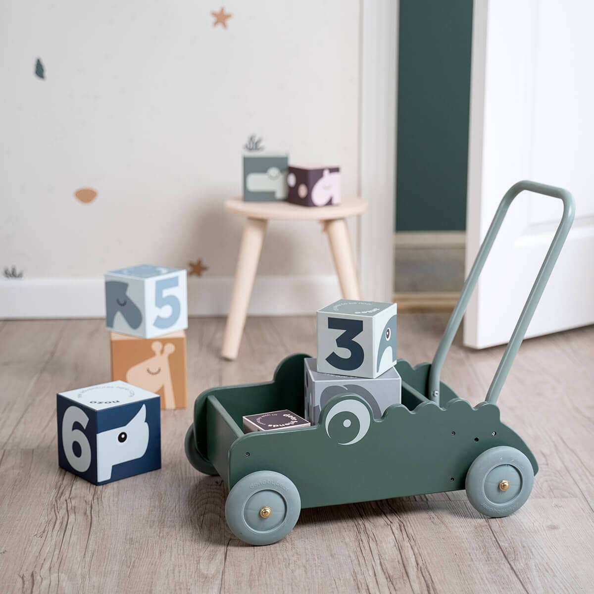 Done by Deer Stacking cubes Deer friends - Stapelwürfel Done by Deer Stacking cubes Deer friends - Stapelwürfel