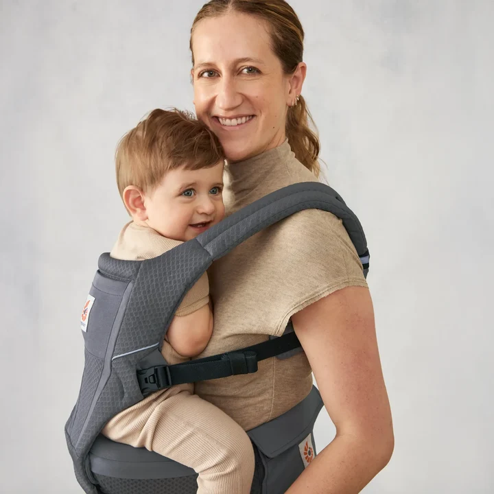 Ergobaby Alta Hüftsitz Babytrage Graphite Grey