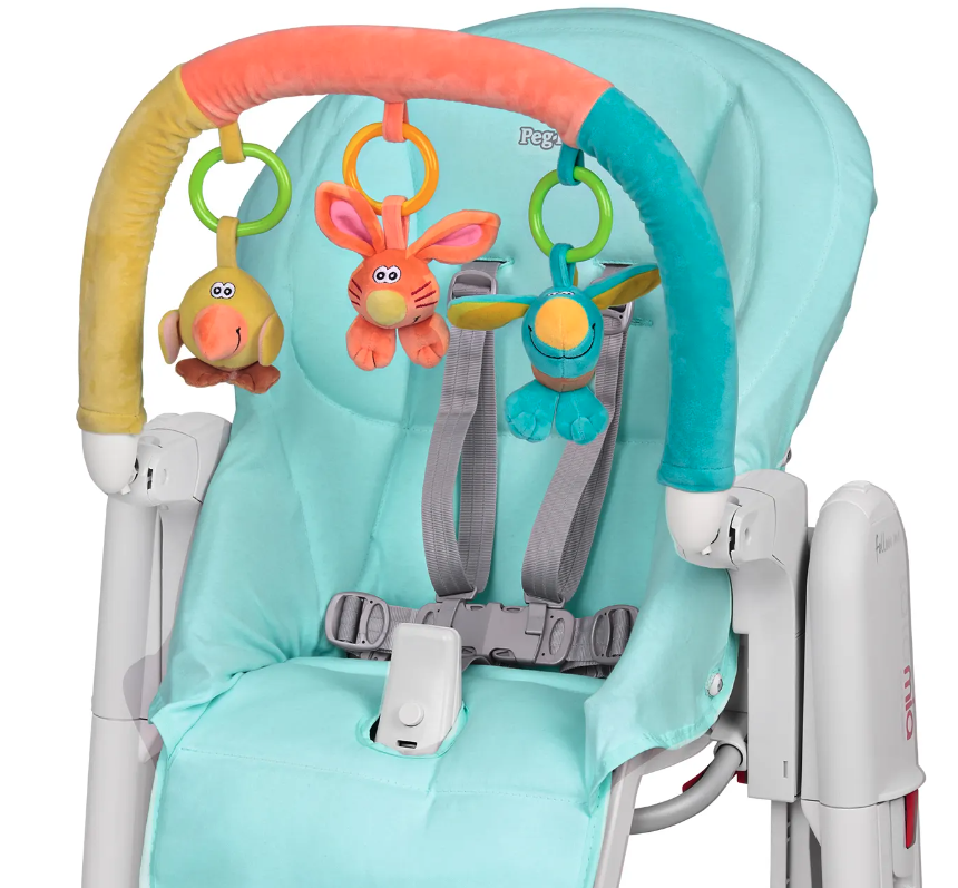 Peg Perego Kit Tatamia Azzurro – Mit dem Peg Perego Kit Tatamia Azzurro wird dein Tatamia Follow Me Hochstuhl noch gemütlicher. Inklusive Soft-Touch-Kissen & Spielzeugbügel, auch erhältlich in Grün & Rosa. Peg Perego Kit Tatamia Azzurro – Mit dem Peg Perego Kit Tatamia Azzurro wird dein Tatamia Follow Me Hochstuhl noch gemütlicher. Inklusive Soft-Touch-Kissen & Spielzeugbügel, auch erhältlich in Grün & Rosa.