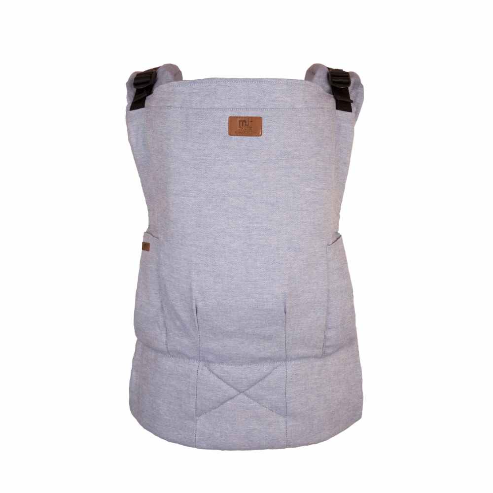 my junior LUVA Sky Blue Melange – Die my junior Babytrage LUVA Sky Blue Melange bietet ab Geburt ergonomischen Komfort, M-Position, Nackenstütze & UV-Schutz. Entwickelt von Hebammen – für maximale Nähe. my junior LUVA Sky Blue Melange – Die my junior Babytrage LUVA Sky Blue Melange bietet ab Geburt ergonomischen Komfort, M-Position, Nackenstütze & UV-Schutz. Entwickelt von Hebammen – für maximale Nähe.