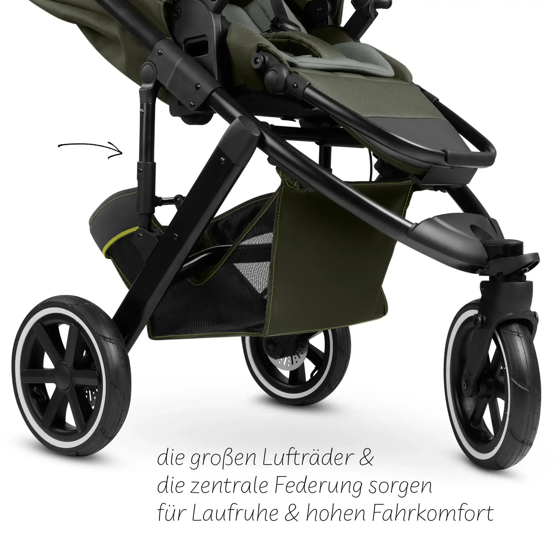 dreiradbuggy mit blick auf die großen lufträder dreiradbuggy mit blick auf die großen lufträder