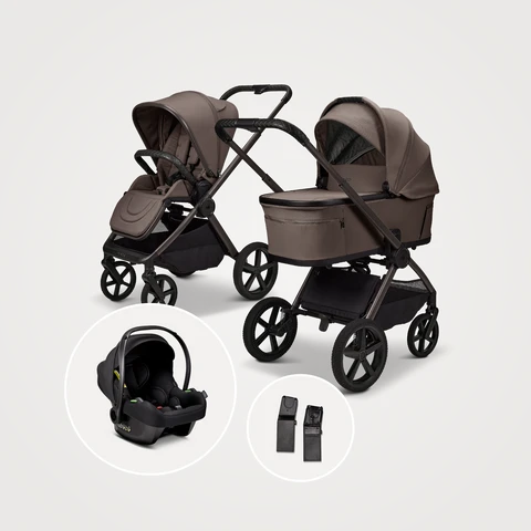 Moon GIO Fold 3in 1 Kombikinderwagen Greige mit Babyschale Cosmo 2.0 und Lightweight-Rädern – Der GIO FOLD 3in 1 Kombi-Kinderwagen Greige mit Babyschale lässt sich inkl. Babywanne zusammenfalten. Premium Design, Träumeland Matratze & maximaler Komfort. Moon GIO Fold 3in 1 Kombikinderwagen Greige mit Babyschale Cosmo 2.0 und Lightweight-Rädern – Der GIO FOLD 3in 1 Kombi-Kinderwagen Greige mit Babyschale lässt sich inkl. Babywanne zusammenfalten. Premium Design, Träumeland Matratze & maximaler Komfort.