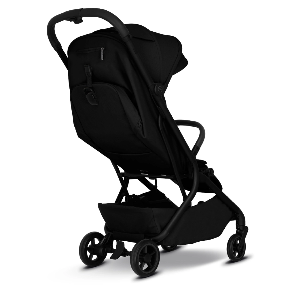 my junior LIYO Reisebuggy Pure Black