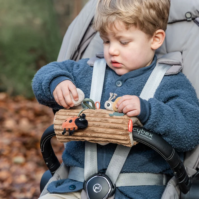 Done by Deer Motorikspielzeug für Kinderwagen – Tiny Trails